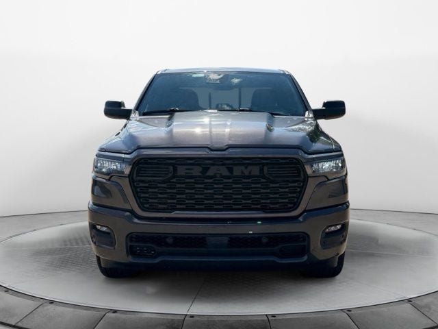 2026 RAM 1500 RAM 1500 EXPRESS CREW CAB 4X4 5'7' BOX