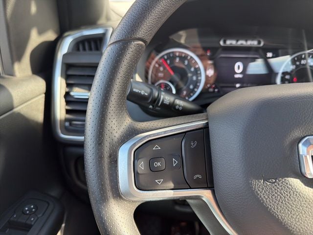 2026 RAM 1500 RAM 1500 EXPRESS CREW CAB 4X4 5'7' BOX