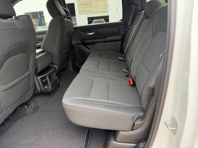 2026 RAM 1500 RAM 1500 EXPRESS CREW CAB 4X4 5'7' BOX