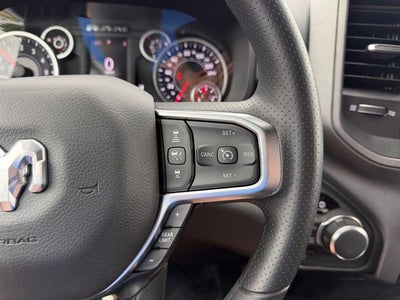 2026 RAM 1500 RAM 1500 EXPRESS CREW CAB 4X4 5'7' BOX