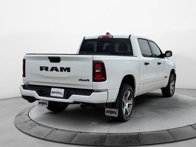 2026 RAM 1500 RAM 1500 EXPRESS CREW CAB 4X4 5'7' BOX