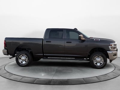 2026 RAM 2500 RAM 2500 TRADESMAN CREW CAB 4X4 6'4' BOX