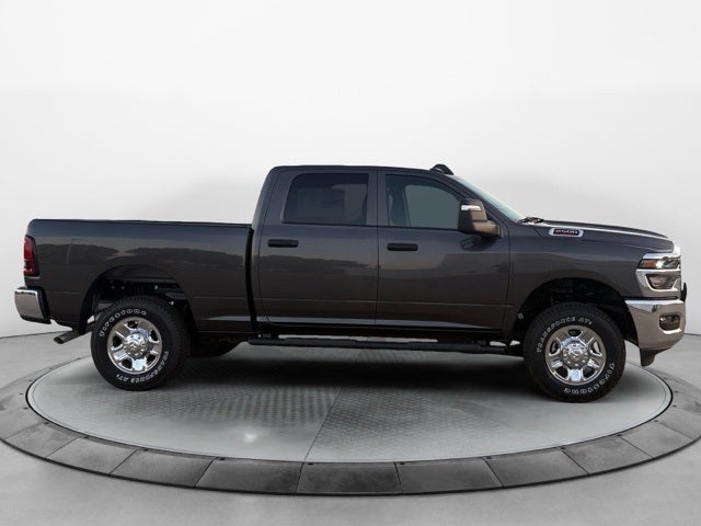 2026 RAM 2500 RAM 2500 TRADESMAN CREW CAB 4X4 6'4' BOX