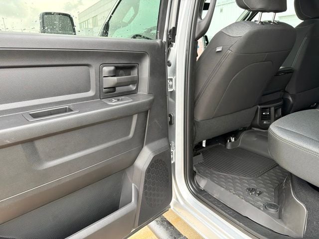 2026 RAM 2500 RAM 2500 WARLOCK CREW CAB 4X4 6'4' BOX