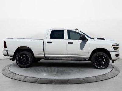 2026 RAM 2500 RAM 2500 BLACK EXPRESS CREW CAB 4X4 6'4' BOX