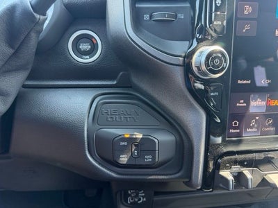 2026 RAM 2500 RAM 2500 BLACK EXPRESS CREW CAB 4X4 6'4' BOX