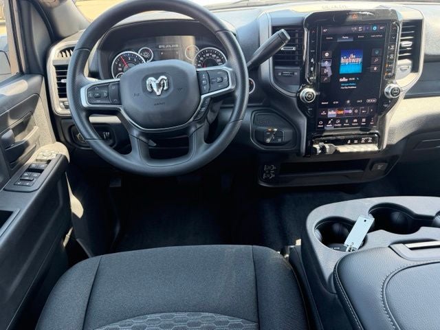 2026 RAM 2500 RAM 2500 BLACK EXPRESS CREW CAB 4X4 6'4' BOX