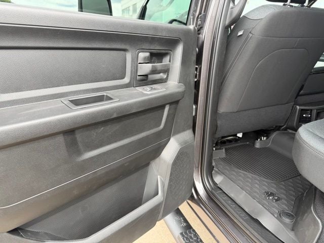 2026 RAM 2500 RAM 2500 WARLOCK CREW CAB 4X4 6'4' BOX