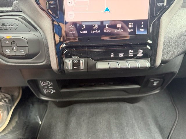 2027 RAM 2500 RAM 2500 BLACK EXPRESS CREW CAB 4X4 6'4' BOX