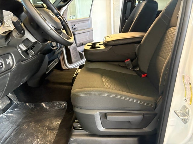 2026 RAM 2500 RAM 2500 TRADESMAN CREW CAB 4X4 8' BOX