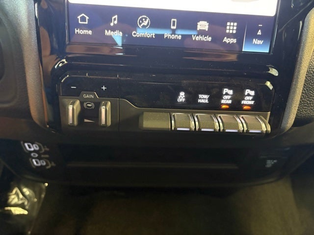 2026 RAM 2500 RAM 2500 TRADESMAN CREW CAB 4X4 8' BOX