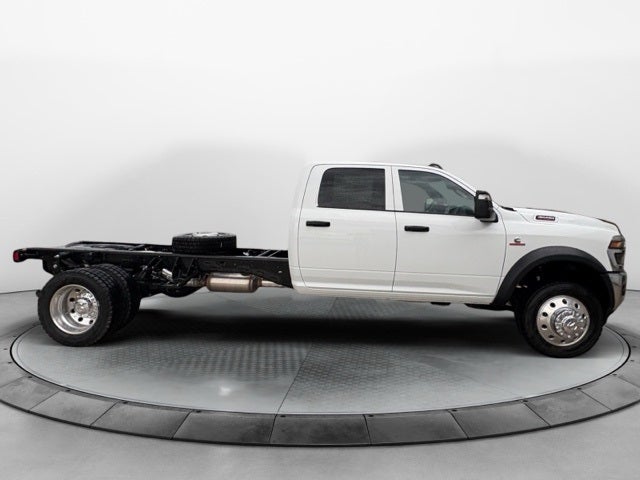 2026 RAM Ram 4500 Chassis Cab RAM 4500 TRADESMAN CHASSIS CREW CAB 4X4 84' CA